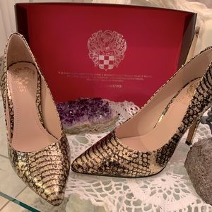 Gold and Black, called snake skin pump. Vince Camino